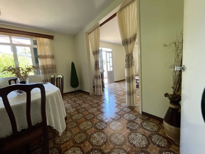 Moradia T4 para Venda em Calheta Foto 7