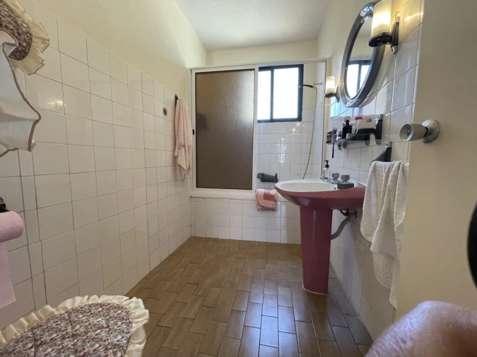 Moradia T4 para Venda em Calheta Foto 23