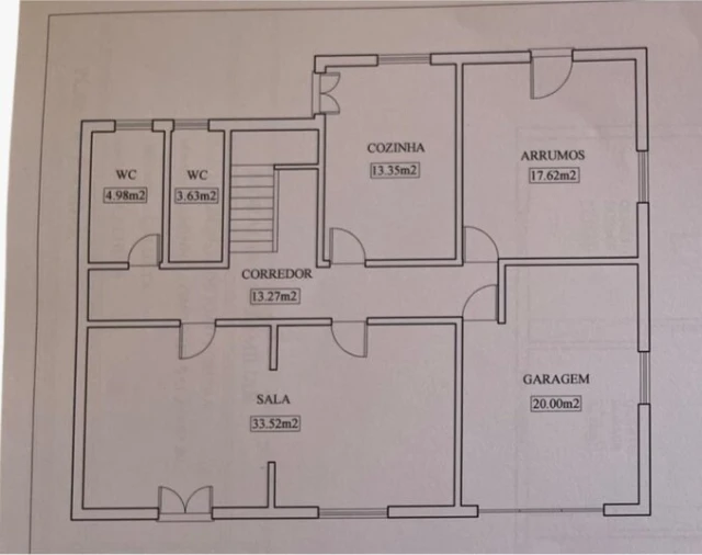 Moradia T4 para Venda em Calheta Foto 32