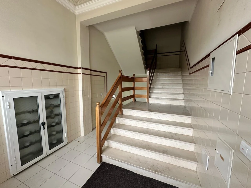 Apartamento T2 para Venda em São João Baptista Foto 2