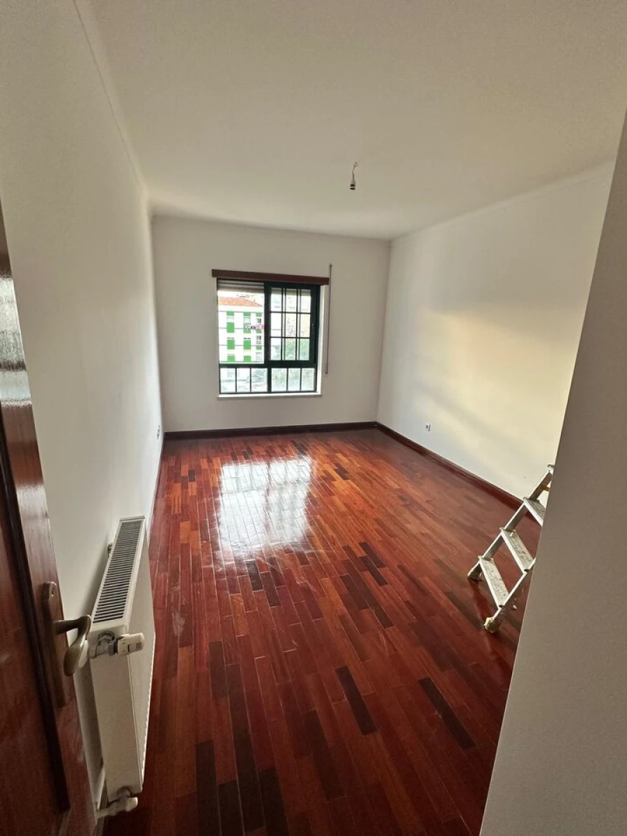 Apartamento T2 para Venda em São João Baptista Foto 13