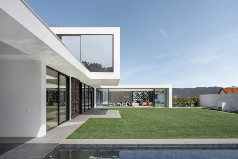 Moradia T5 para Venda em Famalicão Foto 4