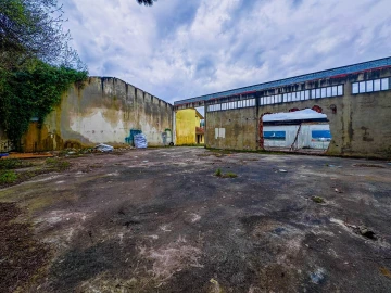 Moradia T4 para Venda em Caranguejeira