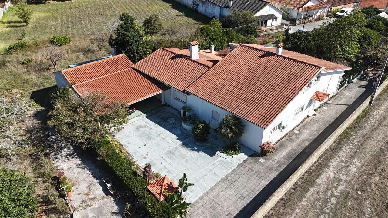 Quinta T5 para Venda em Marinha Grande Foto 3