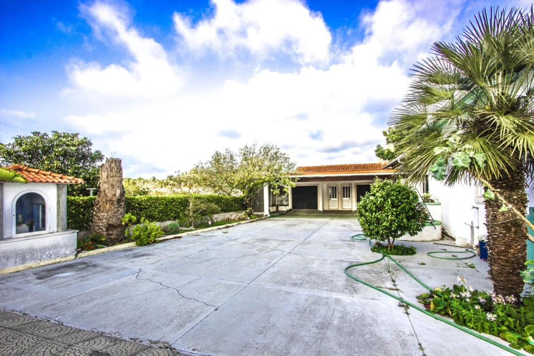 Quinta T5 para Venda em Marinha Grande Foto 2