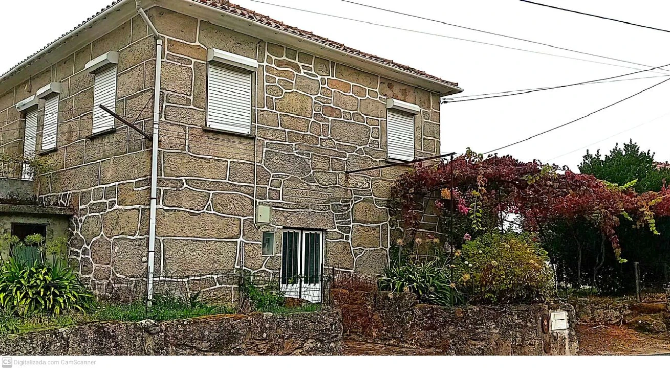 Moradia T3 para Venda em Merufe Foto 1