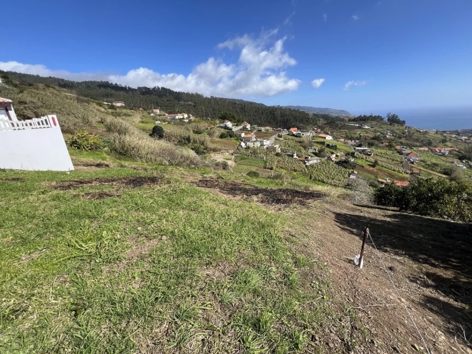 Terreno para Venda em Ponta do Sol Foto 2