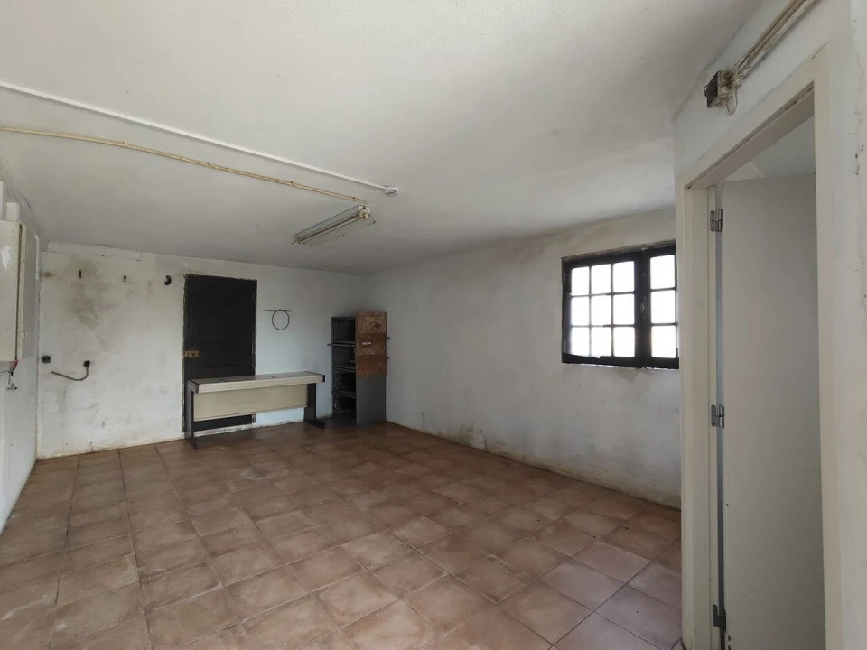 Armazém para Venda em Abiul Foto 3