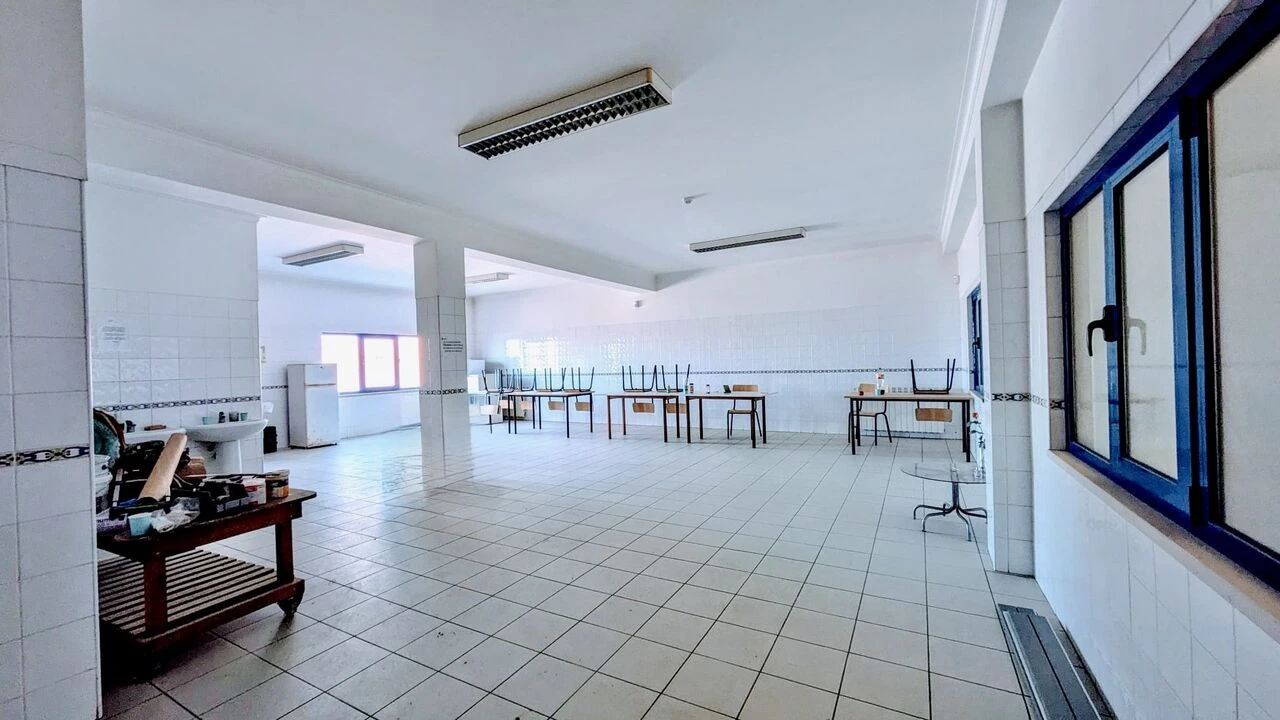 Armazém para Venda em Pelariga Foto 6