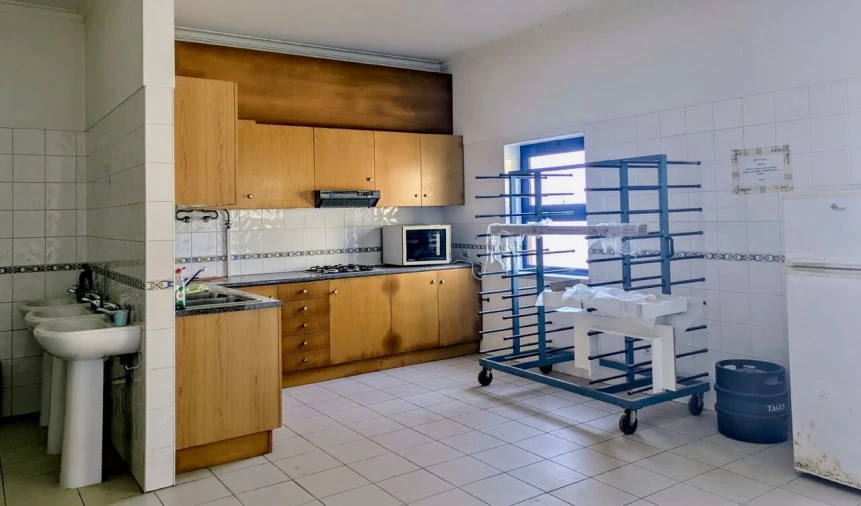 Armazém para Venda em Pelariga Foto 7