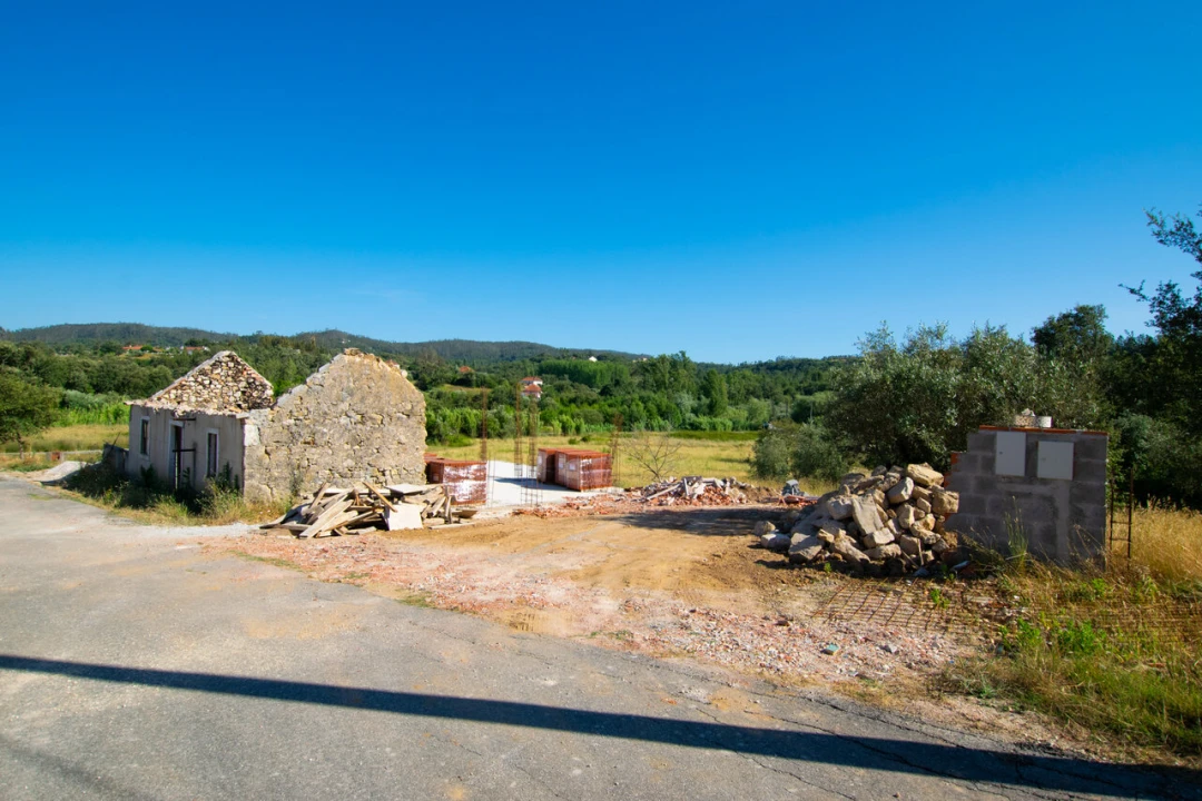 Moradia T3 para Venda em Vila Cã Foto 19