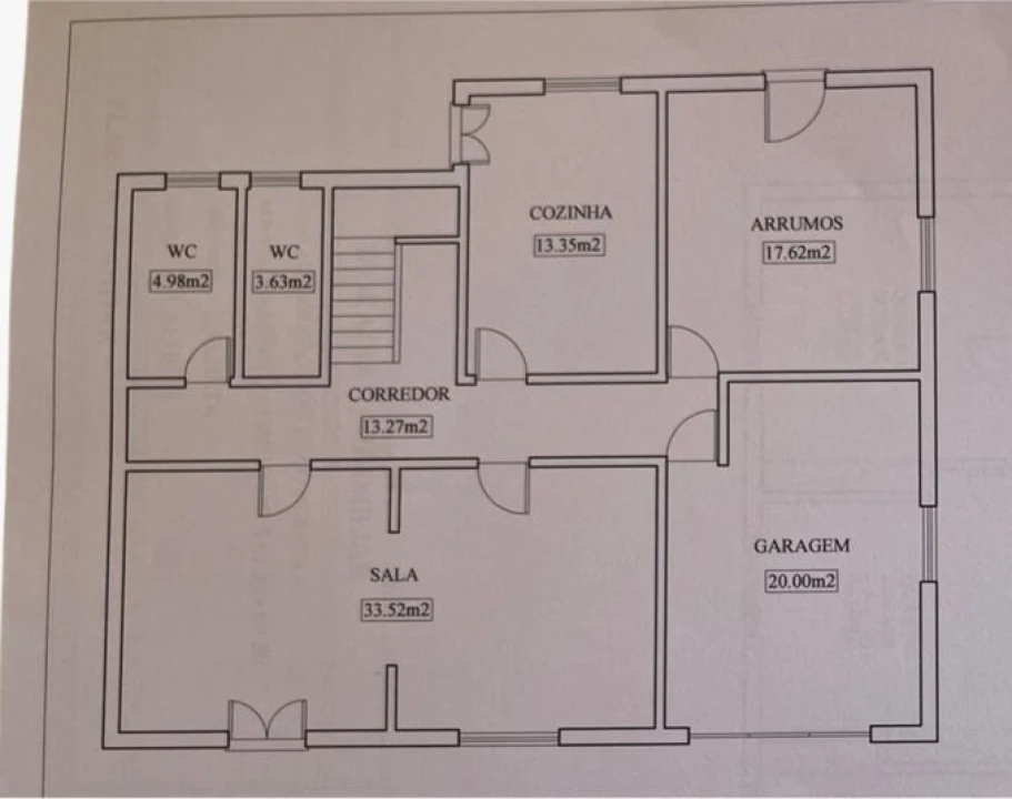 Moradia T4 para Venda em Calheta Foto 32