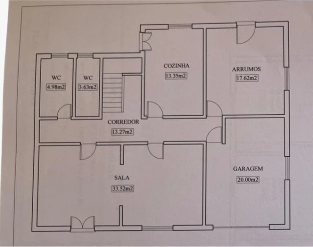 Moradia T4 para Venda em Calheta Foto 32