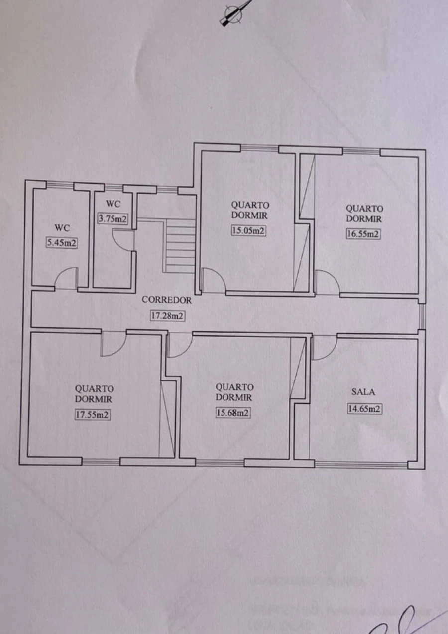 Moradia T4 para Venda em Calheta Foto 34