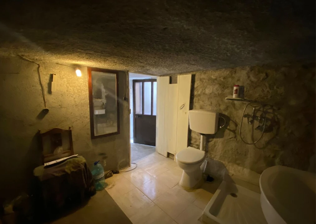 Moradia T1 para Venda em Santos Evos Foto 16