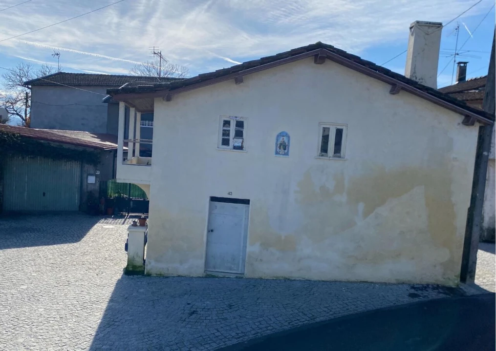 Moradia T1 para Venda em Santos Evos Foto 4