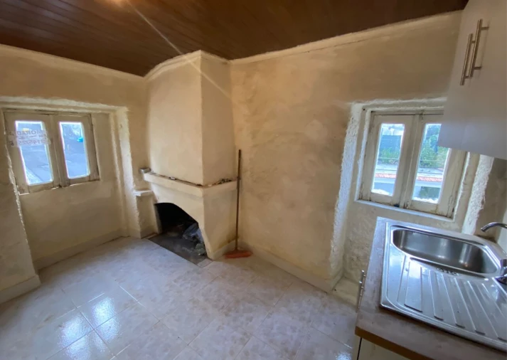 Moradia T1 para Venda em Santos Evos Foto 5