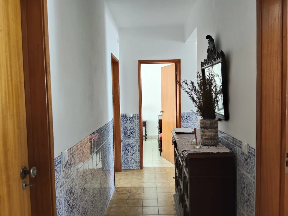 Moradia T4 para Venda em São Martinho das Amoreiras Foto 7