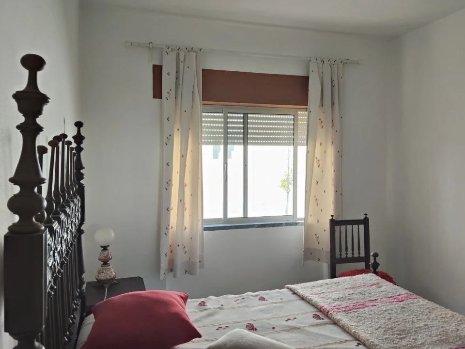 Moradia T4 para Venda em São Martinho das Amoreiras Foto 13