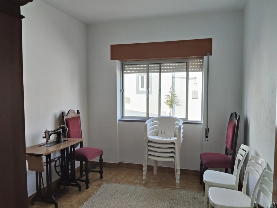 Moradia T4 para Venda em São Martinho das Amoreiras Foto 18