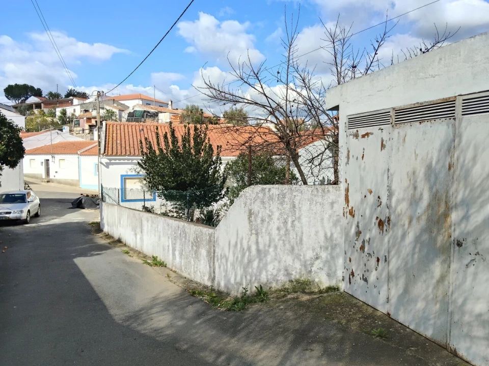 Moradia T4 para Venda em São Martinho das Amoreiras Foto 44