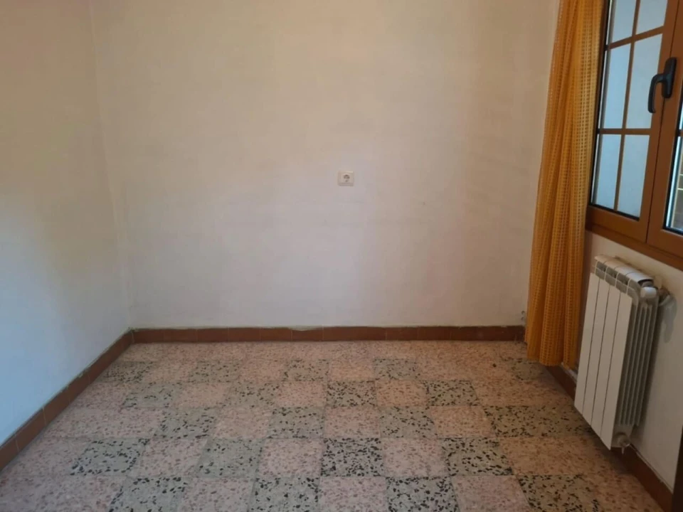 Moradia T5 para Venda em Riba de Mouro Foto 7