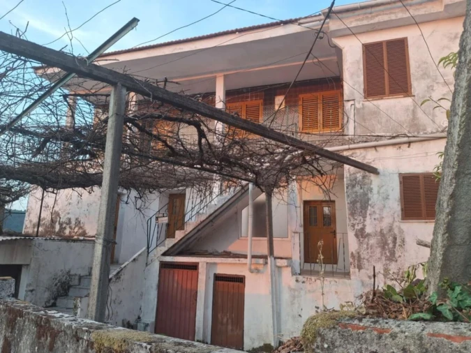 Moradia T5 para Venda em Riba de Mouro Foto 17