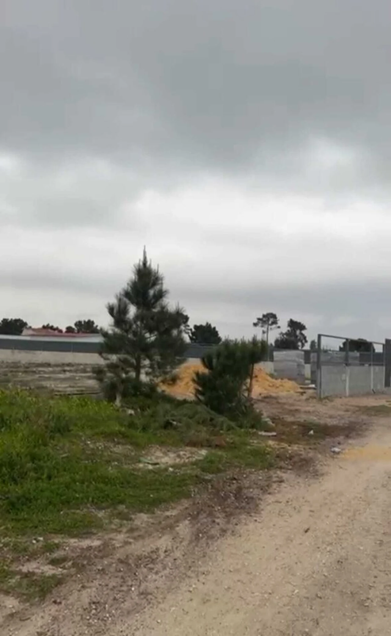 Terreno para Venda em Fernao Ferro Foto 4