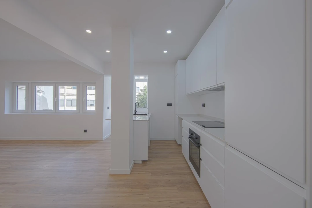 Apartamento T1 para Venda em Alcantara Foto 11