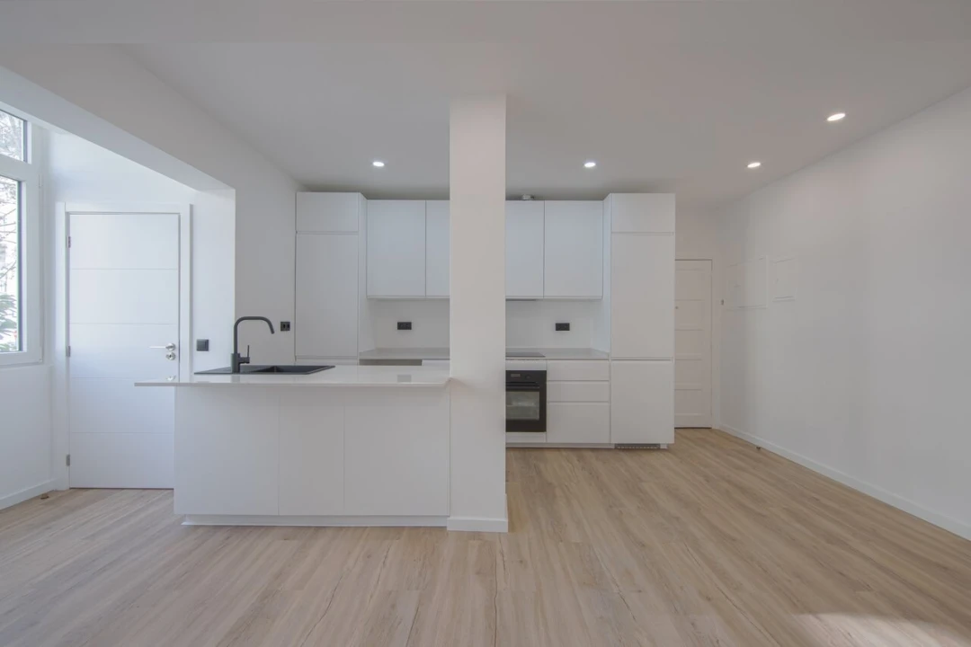 Apartamento T1 para Venda em Alcantara Foto 27