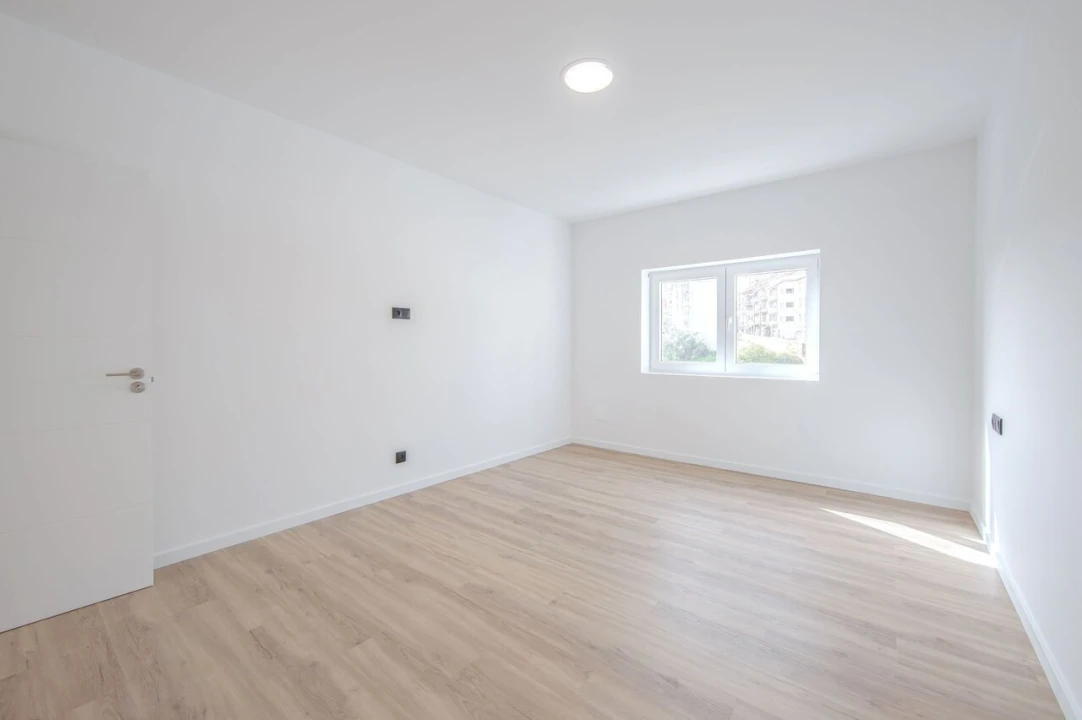 Apartamento T1 para Venda em Alcantara Foto 39