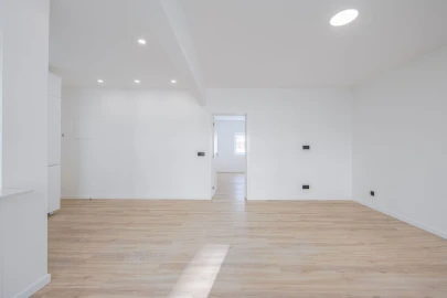 Apartamento T1 para Venda em Alcantara