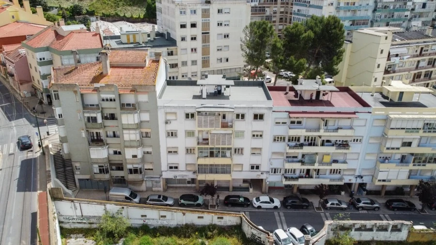 Apartamento T1 para Venda em Alcantara Foto 6