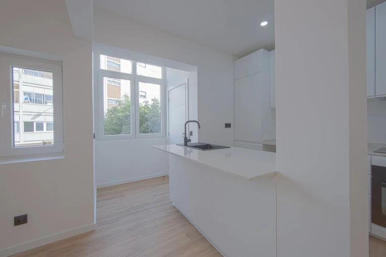 Apartamento T1 para Venda em Alcantara Foto 19