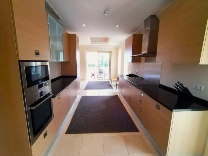 Moradia T4 para Venda em Vila Nova de Cacela Foto 6