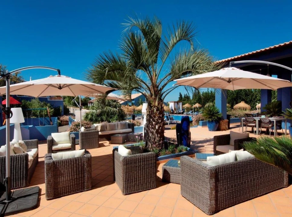 Negócio para Venda em Luz Foto 3