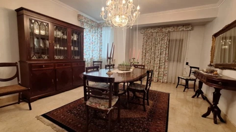 Apartamento T5 para Venda em Leiria, Pousos, Barreira e Cortes