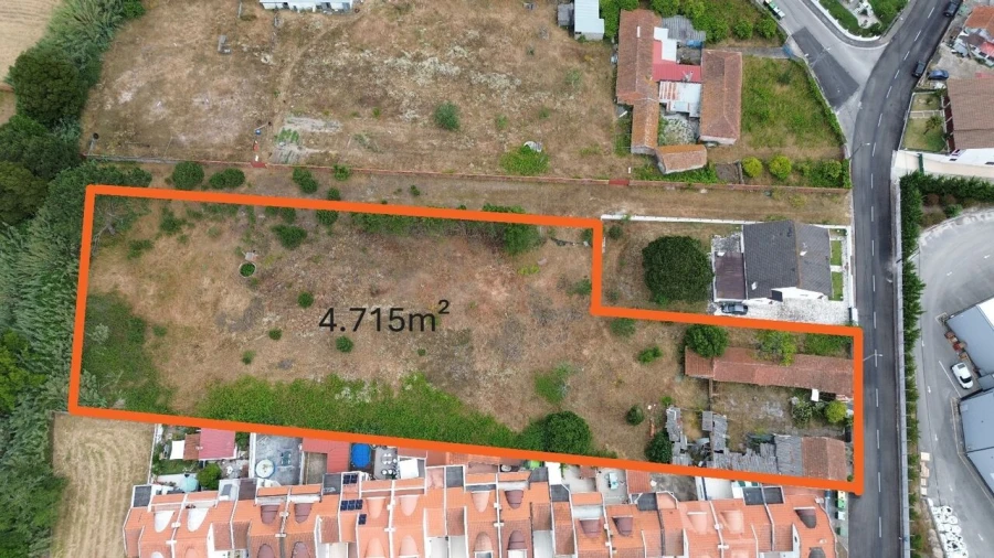 Terreno para Venda em Marinha Grande Foto 1