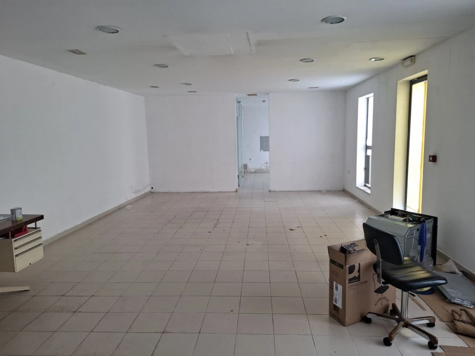 Apartamento T0 para Venda em Fortios Foto 5