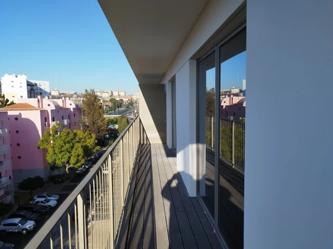 Apartamento T2 para Venda em Olivais Foto 9