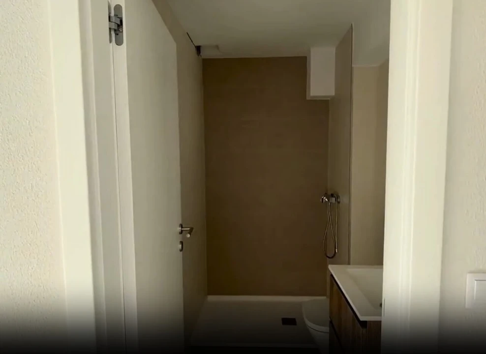 Moradia T4 para Venda em Corroios Foto 10