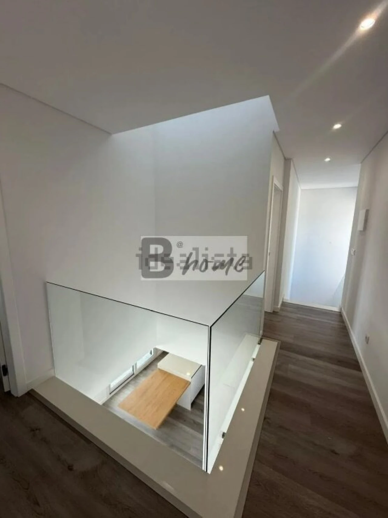 Moradia T4 para Venda em Corroios Foto 16