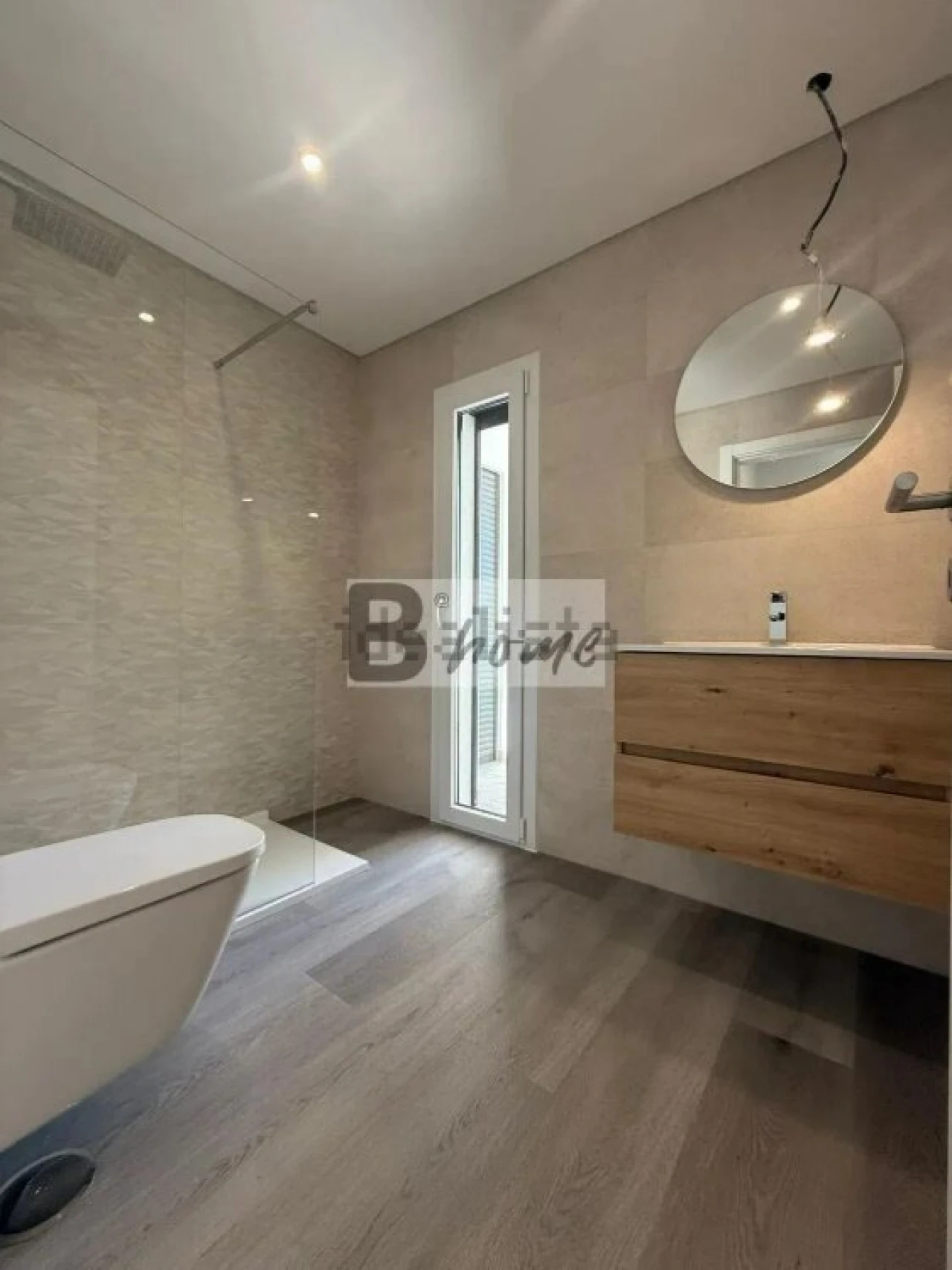 Moradia T4 para Venda em Corroios Foto 26