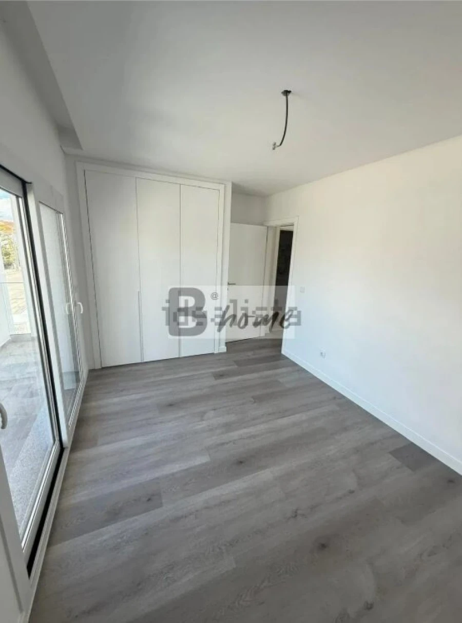 Moradia T4 para Venda em Corroios Foto 20