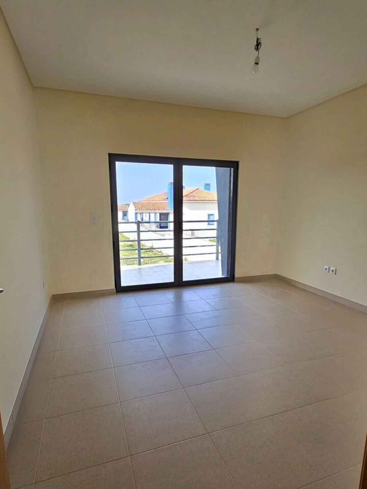 Moradia T4 para Venda em Silveira Foto 11