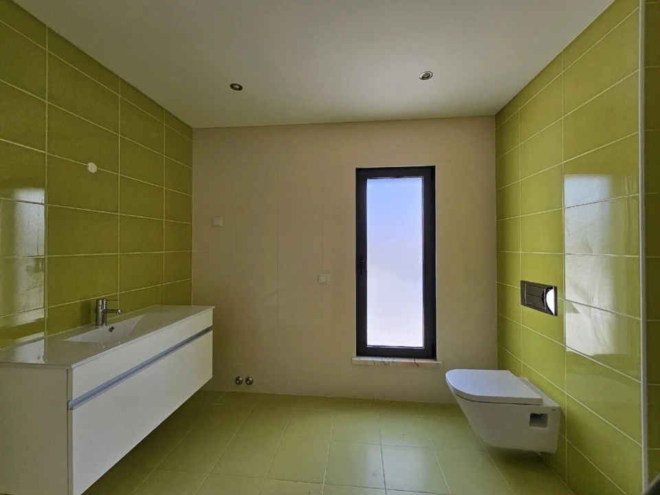 Moradia T4 para Venda em Silveira Foto 30