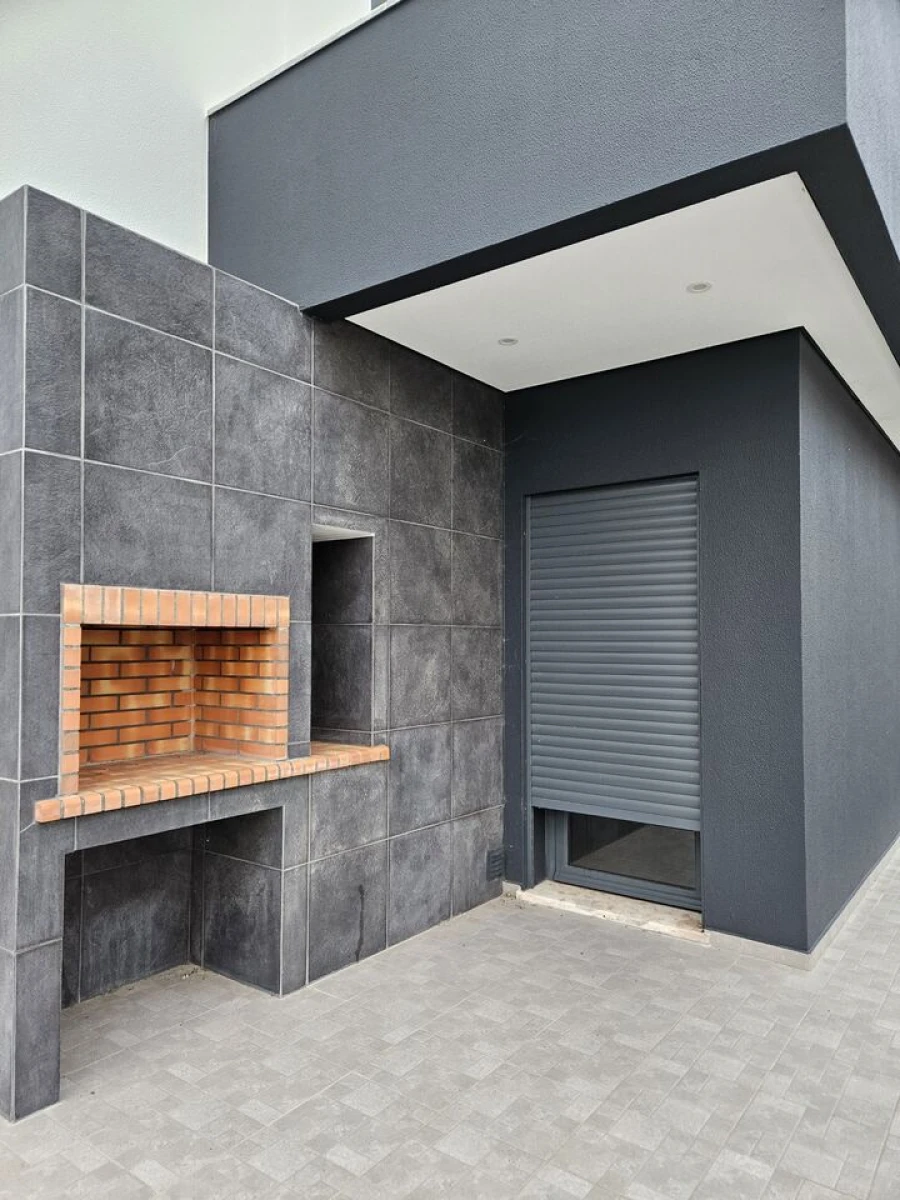 Moradia T4 para Venda em Silveira Foto 43