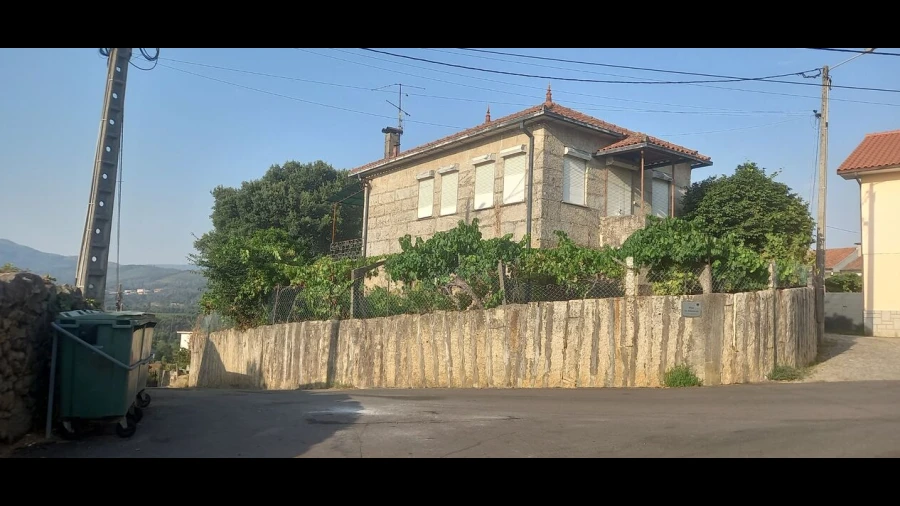 Moradia T3 para Venda em Bela