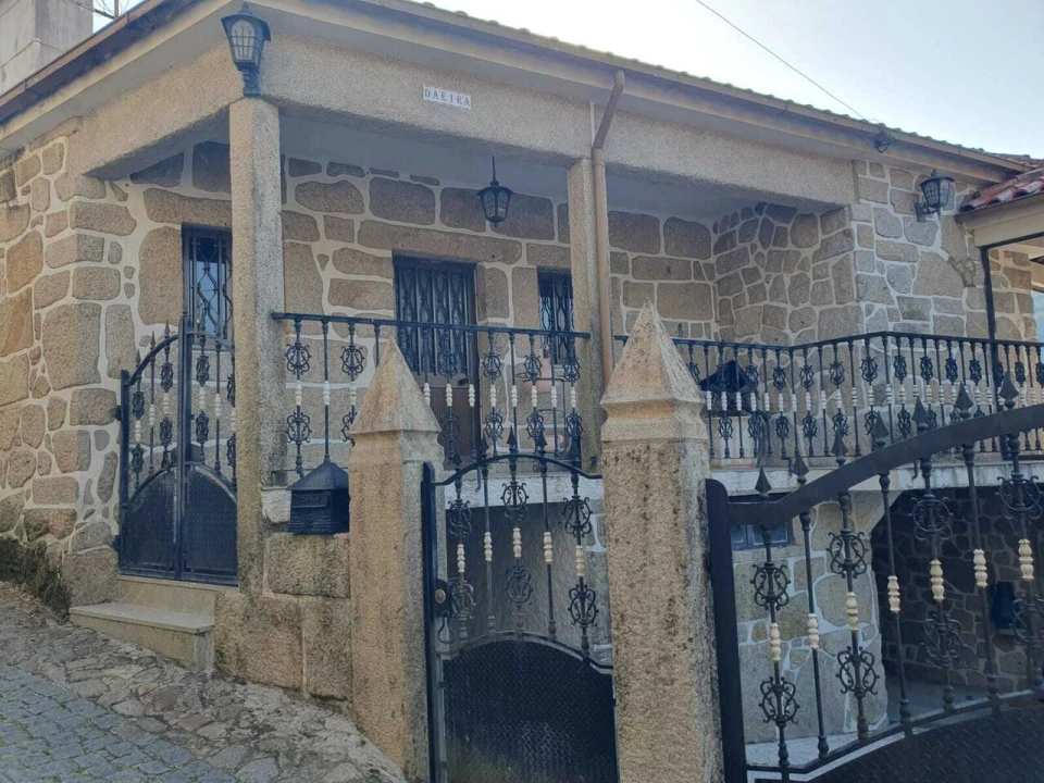 Moradia T3 para Venda em Sistelo Foto 3