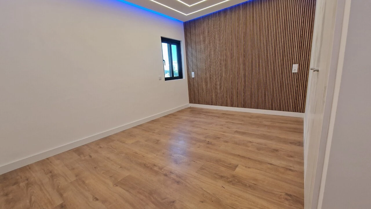 Apartamento T2 para Venda em Quarteira Foto 4